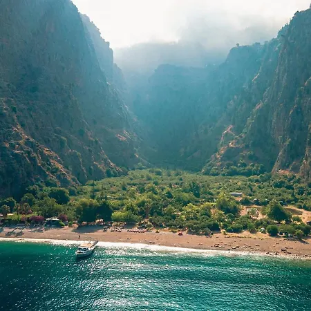 Butterfly Valley Seaside Glamping Lyxtält