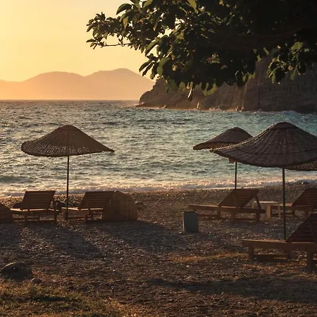 Butterfly Valley Seaside Glamping * Fethiye