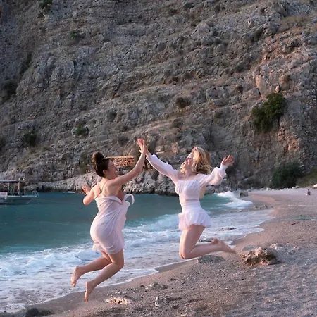 Tente de luxe Butterfly Valley Glamping *