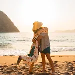 Butterfly Valley Seaside Glamping * 费特希耶