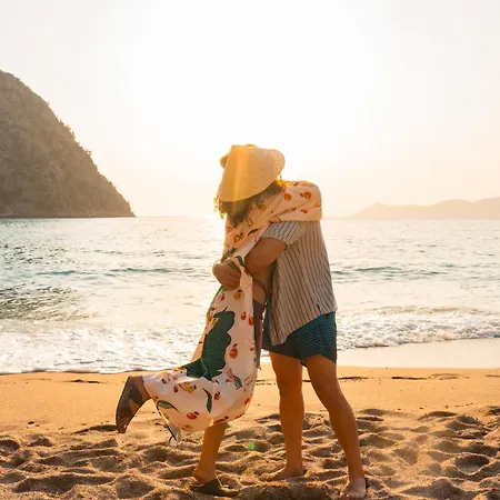 Butterfly Valley Seaside Glamping * Fethiye